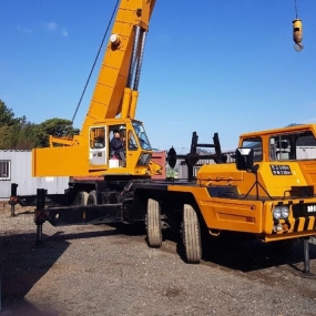 THUÊ XE CẨU KATO 50 TẤN